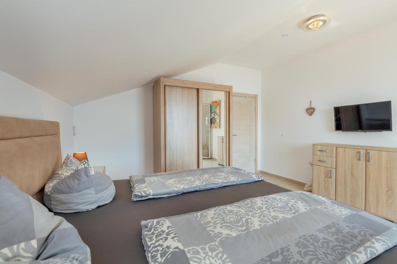 Apartment Penthouse Savina 헤르섹 외부 사진