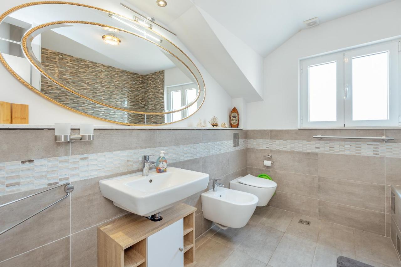 Apartment Penthouse Savina 헤르섹 외부 사진